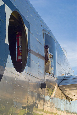 Open Side Hatch