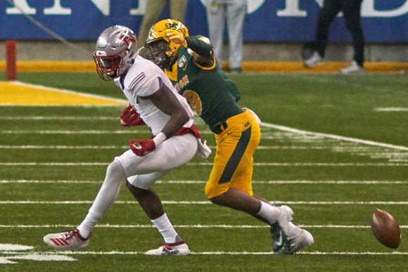2019.12.07 Nicholls State 210