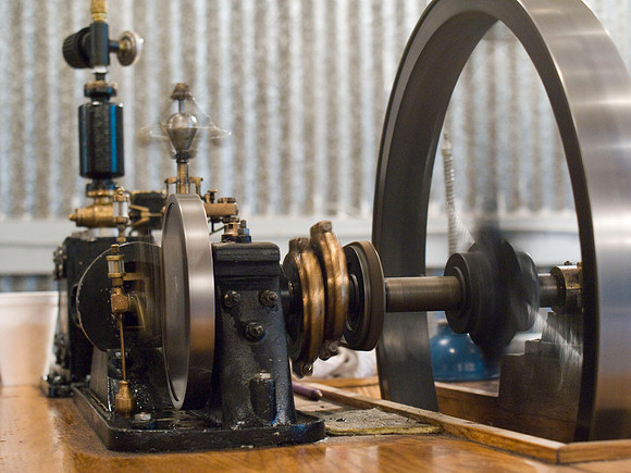 Small Steam Engine