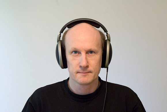 Sennheiser HD555 front view