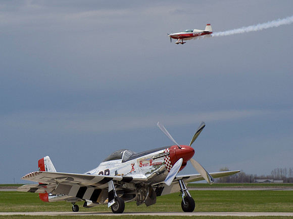 Jim Pietz's Extra 300L  Over Sweet Revenge