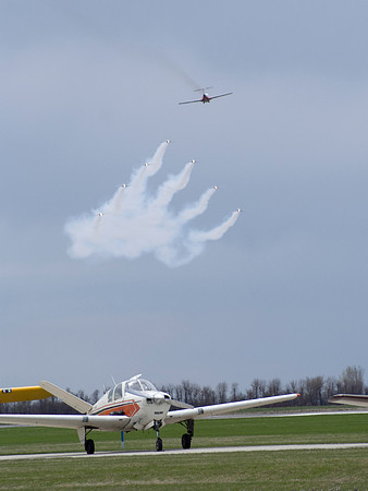Snowbirds Smoke Over Bonanza