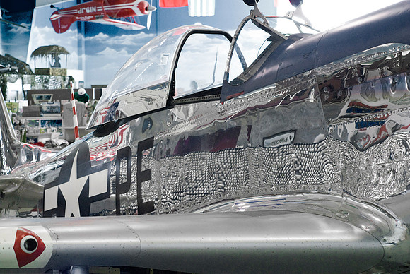 Mustang Fuselage Reflections