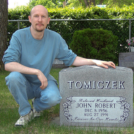 Craig At John's Final Resting Place