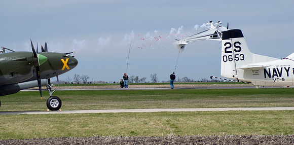 Acrobat Cuts Ribbon Inverted